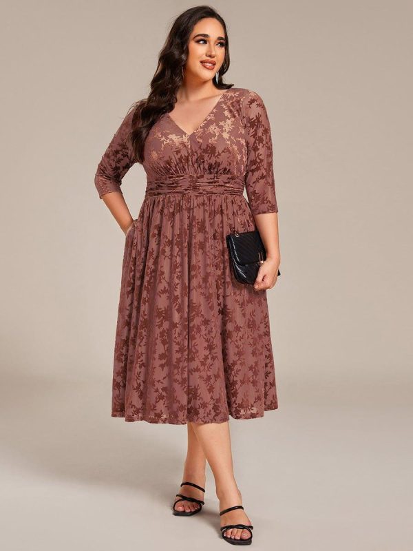 Plus Size 3/4 Sleeve Floral Velvet Wedding Guest Dress with Pockets - Image 4