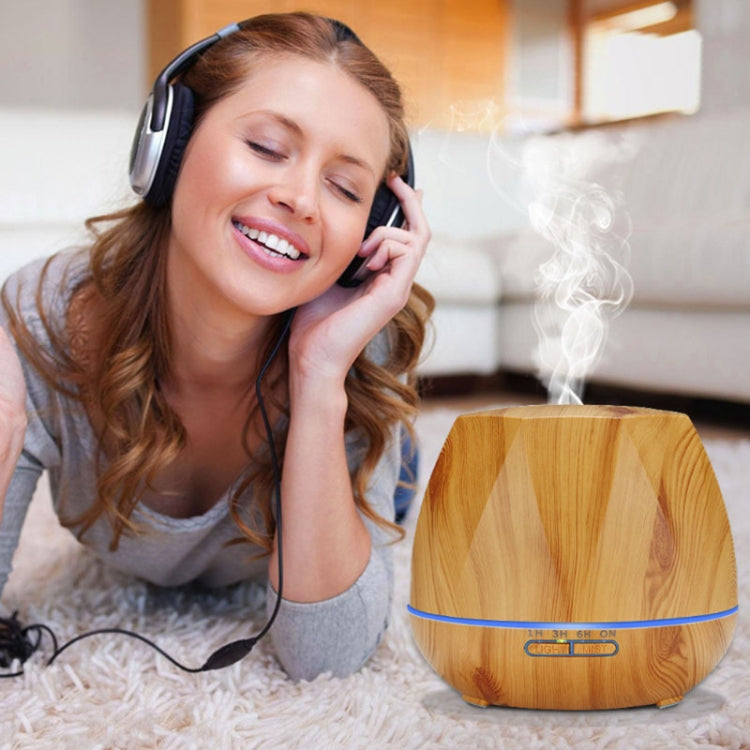 HC9143CA_7 Diamond Wood Grain Remote Control Ultrasonic Humidifier Aromatherapy Machine Automatic Alcohol Sprayer with LED Lights, Capacity: 400mL, UK Plug (Dark Wood Color) - Image 8