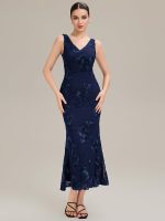 Deep V-Neck Embroidered Sleeveless Evening Dress - Image 9