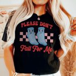 Don't Fall For Me Grippy Socks T-Shirt - Image 5