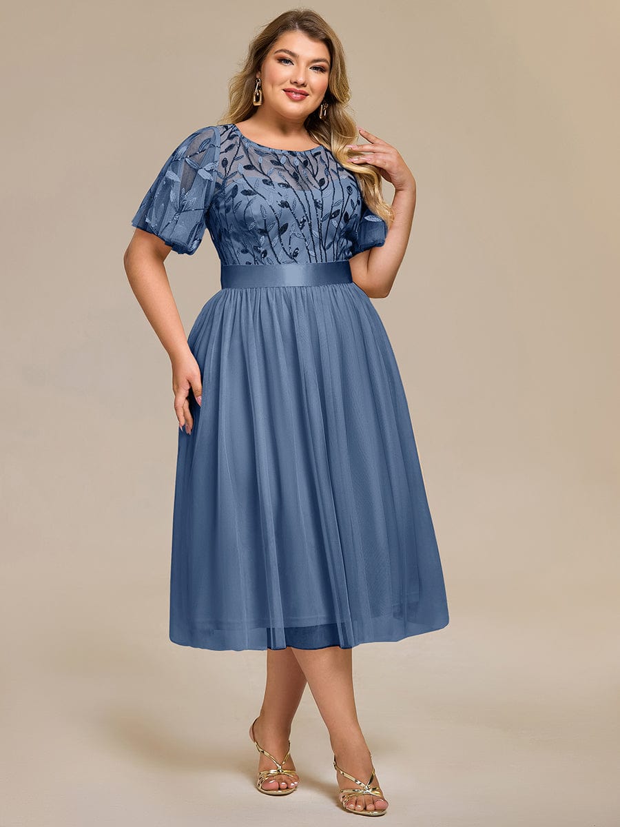 ee00906dn-pr4 Plus Size Sequin Leaf Midi Evening Dress - Image 2