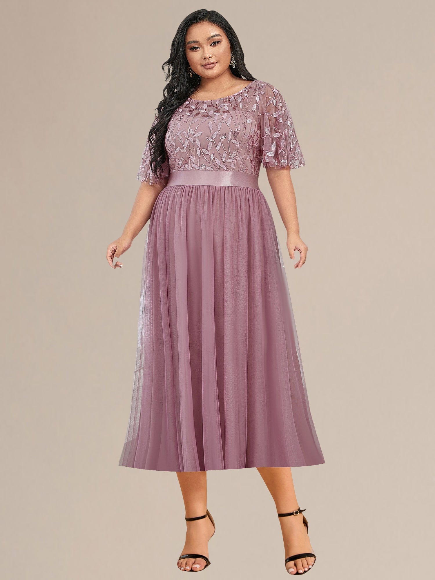 ee00906od-pjt_941e8f78-782a-41ff-b92d-754ace7ebbba Plus Size Sequin Leaf Midi Evening Dress - Image 45