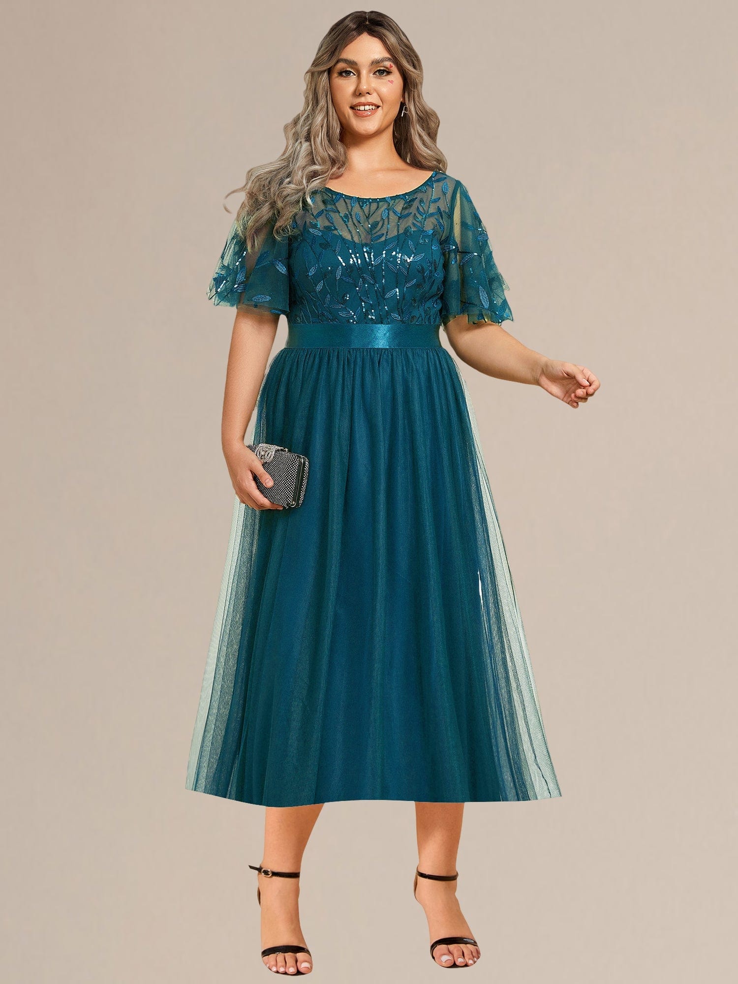 ee00906te-pjt_ca36a6cc-b02c-4cd0-b9a8-bf8f772fd929 Plus Size Sequin Leaf Midi Evening Dress - Image 57