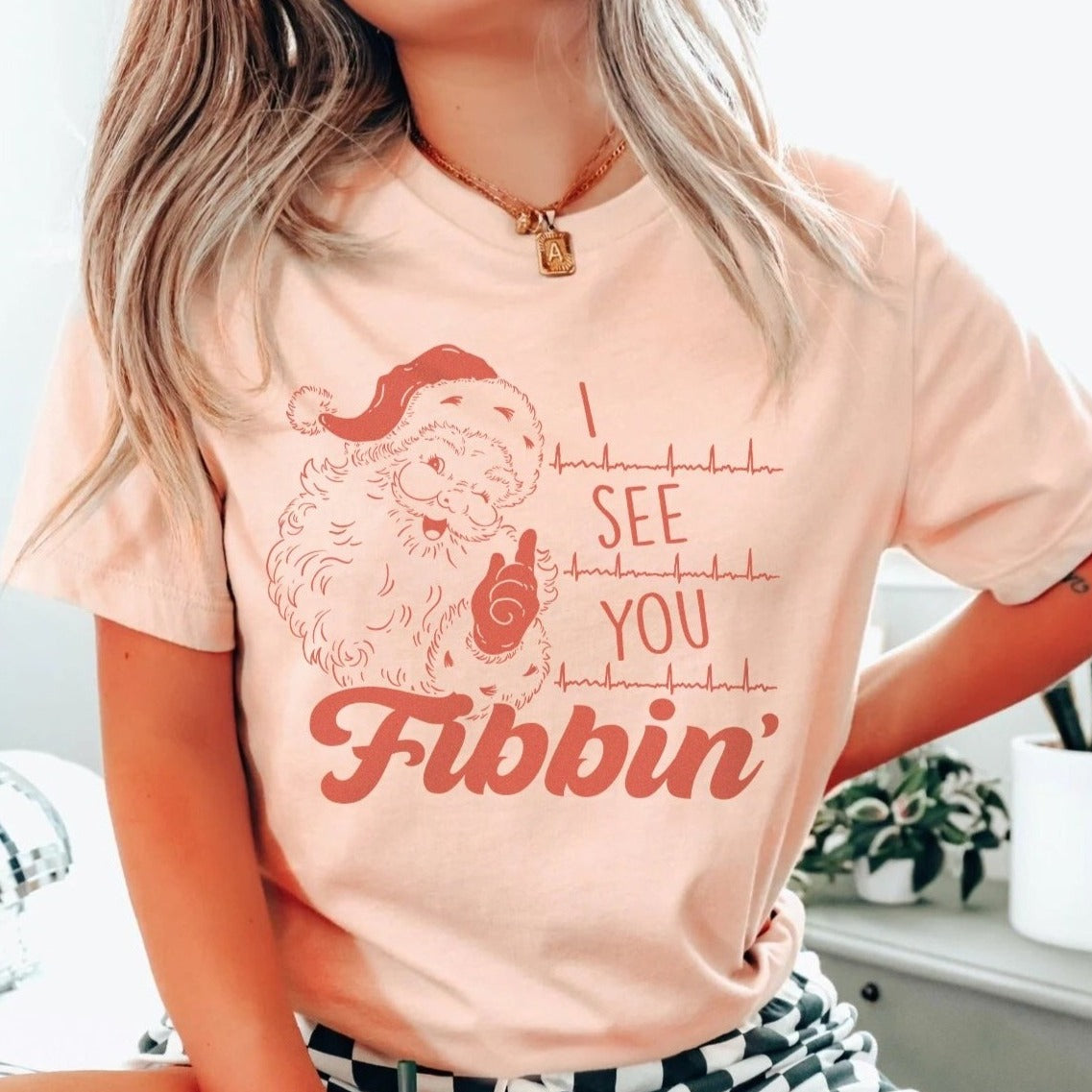 fibbinpeach I See You Fibbin' T-Shirt - Image 1